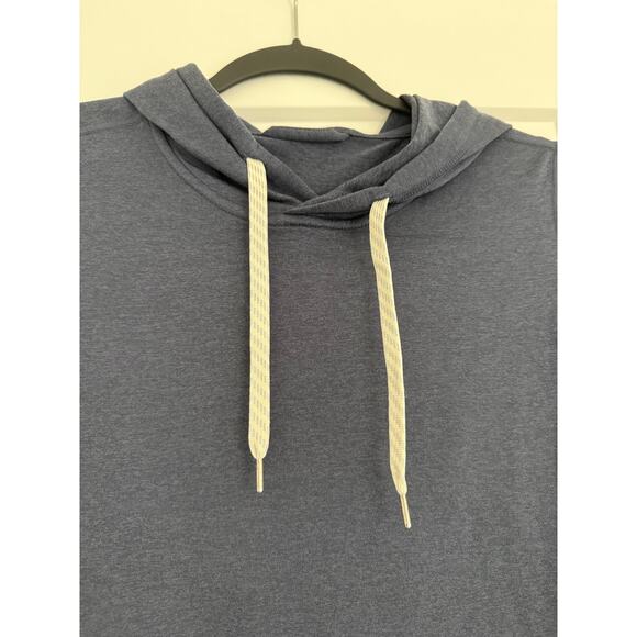 $96 Vuori Essential Hoodie - Azure Heather - Medium - Picture 4 of 6